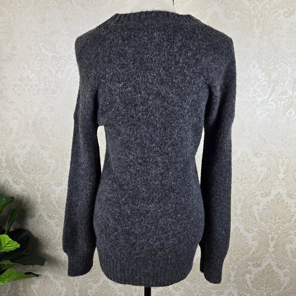 Yet Again Size Small Gray Deer Graphic Sweater Long Sleeve Tunic Length - Picture 7 of 12